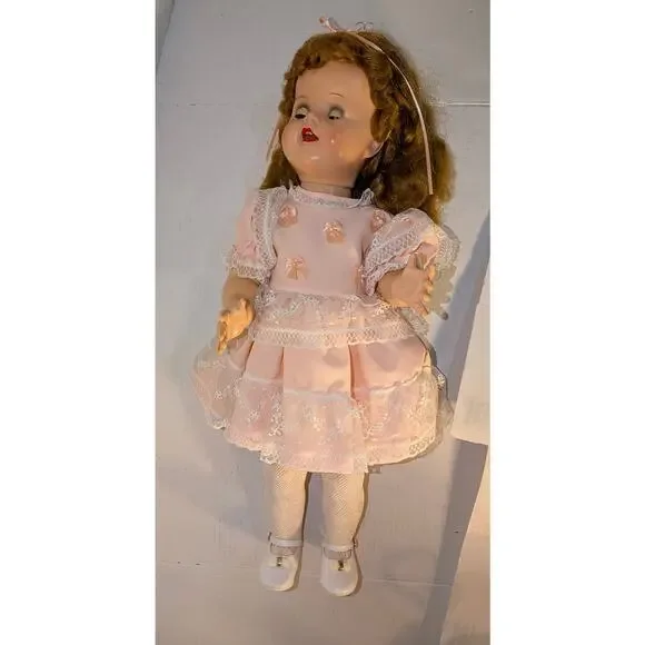 Vintage 1950's 22" Ideal Saucy Walker Doll - Picture 8 of 9